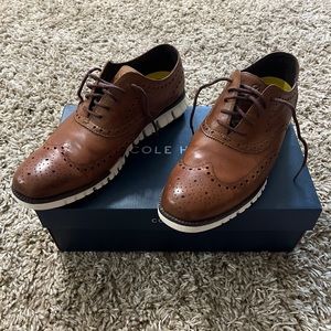 COLE HAAN BRITISH TAN  WING TIP OXFORDS SIZE 10 Men’s